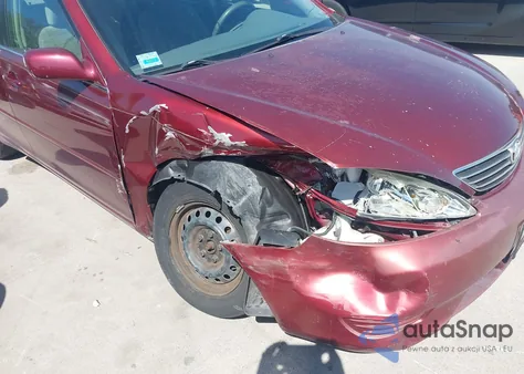 2005 Toyota Camry Le from USA, damaged, VIN 4T1BE32K25U004069